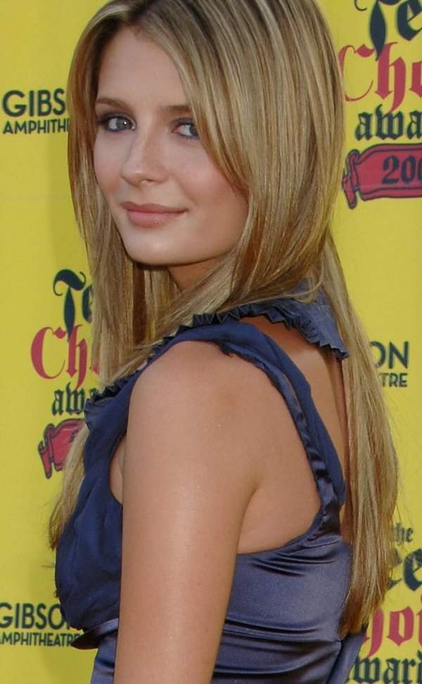 >Mischa Barton