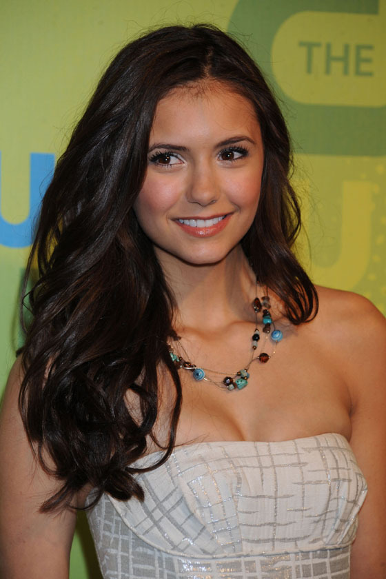 >Nina Dobrev