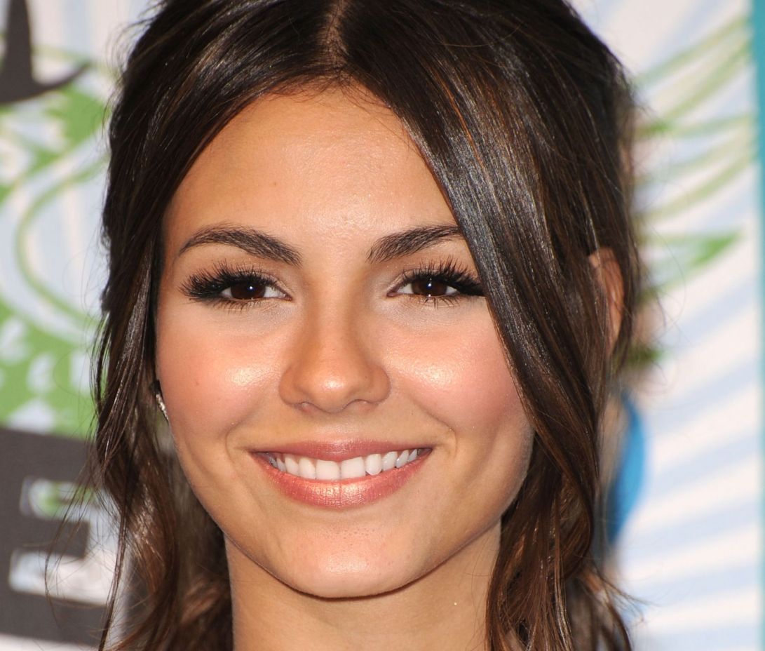 >Victoria Justice