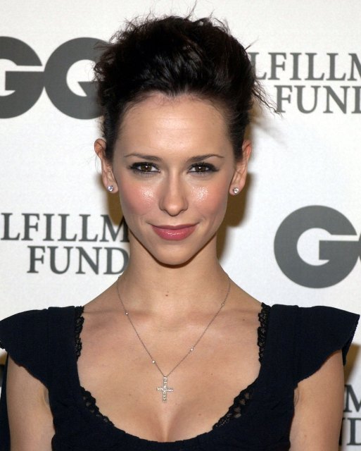 Jennifer Love Hewitt