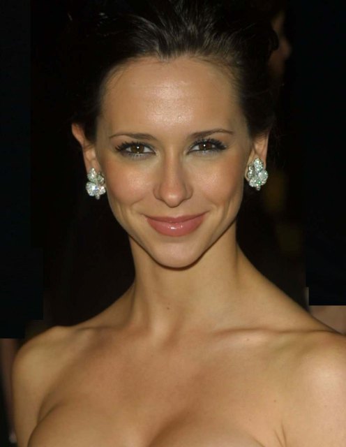 Jennifer Love Hewitt